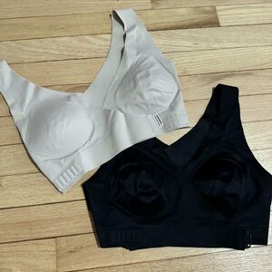 Lot/2 Like new Marks and Spencer flexifit non wired cross front bralette